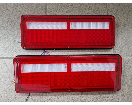 Светодиодные LED стопы фонари задние на прицеп 24V на грузовик тягач задний фонарь код 11031